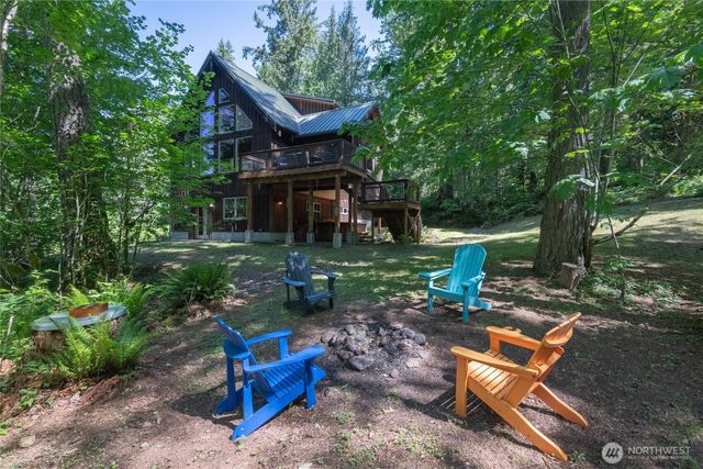 8574 Mount Baker Highway, Deming, WA 98244