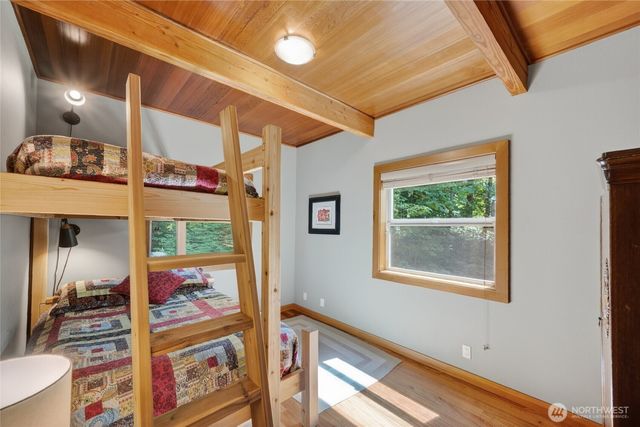 8574 Mount Baker Highway, Deming, WA 98244