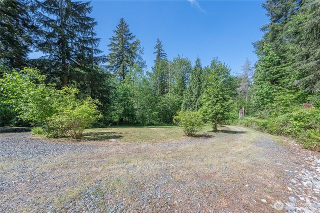 8574 Mount Baker Highway, Deming, WA 98244