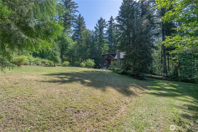 8574 Mount Baker Highway, Deming, WA 98244