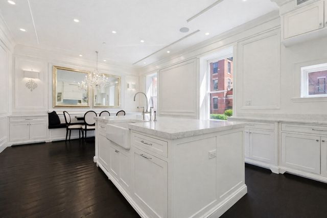 212 Commonwealth Avenue 1, Boston, MA 02116