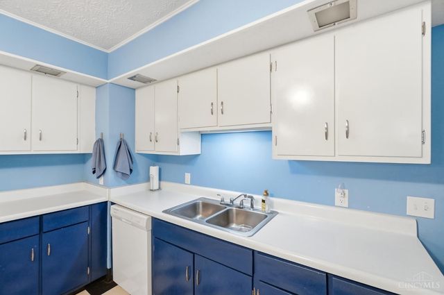 1253 Opal, Miamisburg, OH 45342