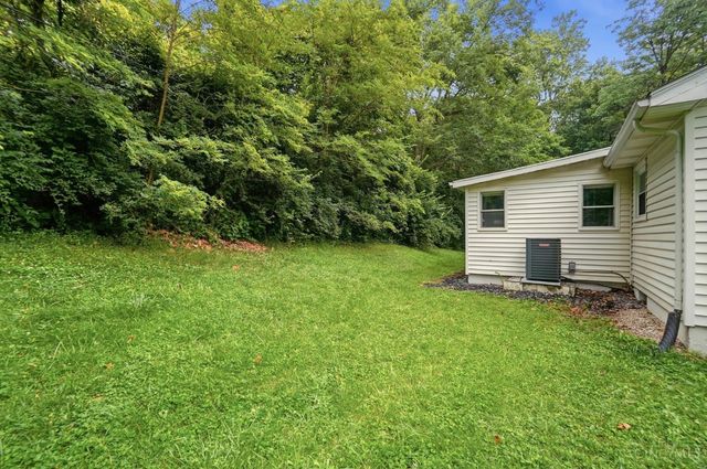 1253 Opal, Miamisburg, OH 45342