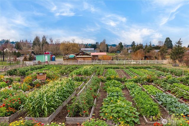 6905 60th Street E, Puyallup, WA 98371