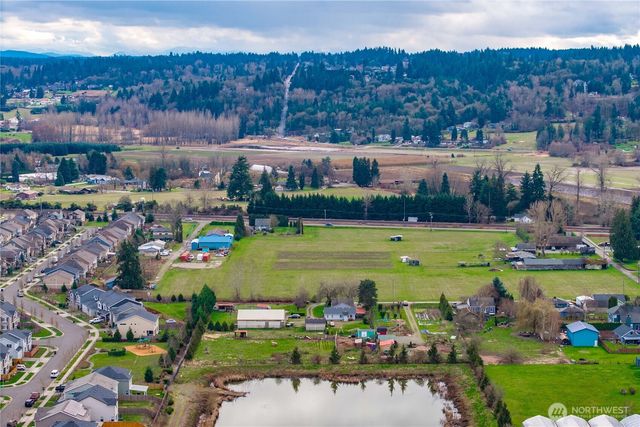 6905 60th Street E, Puyallup, WA 98371