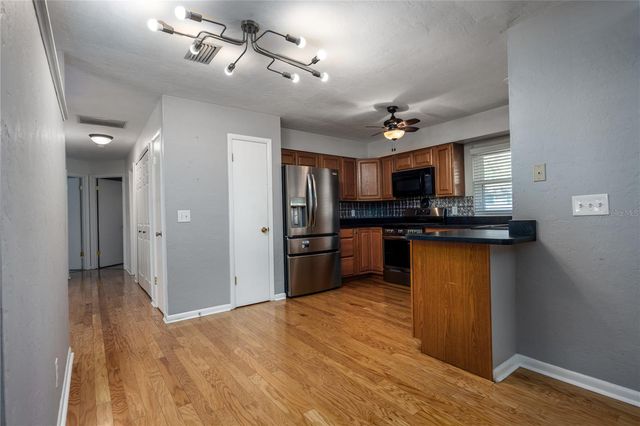 7604 SW 56TH AVENUE, Gainesville, FL 32608