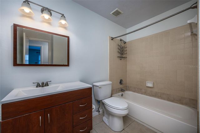 7604 SW 56TH AVENUE, Gainesville, FL 32608