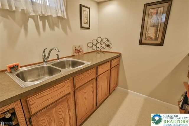 2641 South Street, Allentown City, PA 18104