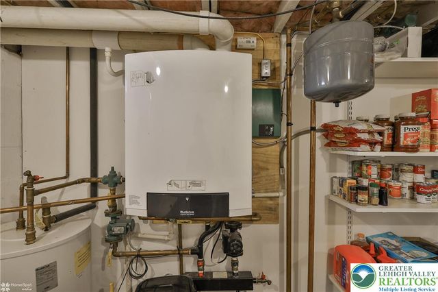 2641 South Street, Allentown City, PA 18104