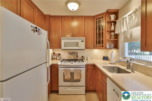 2641 South Street, Allentown City, PA 18104