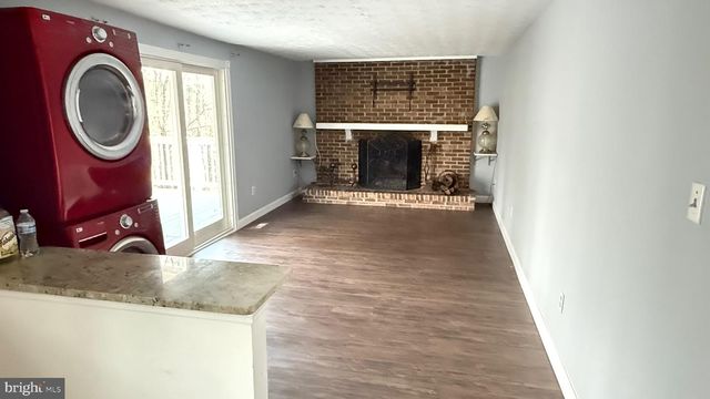 6410 KILLARNEY ST, Clinton, MD 20735