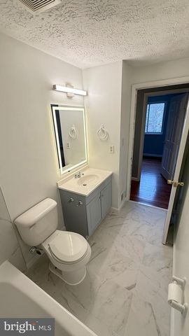 6410 KILLARNEY ST, Clinton, MD 20735