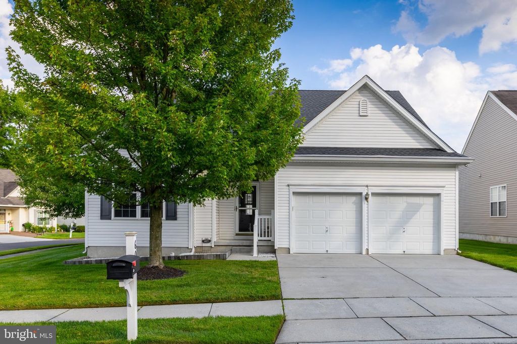 607 HIDDEN OAKS DR, DEPTFORD, NJ 08096 — exterior