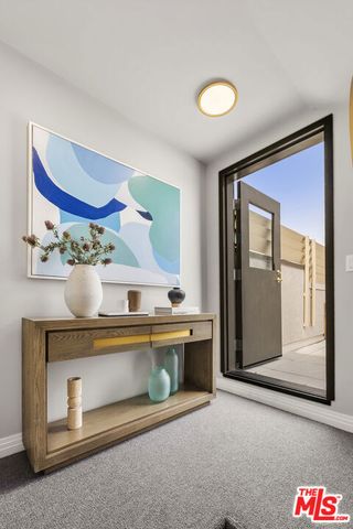 7428 Santa Monica Boulevard 501, West Hollywood, CA 90046