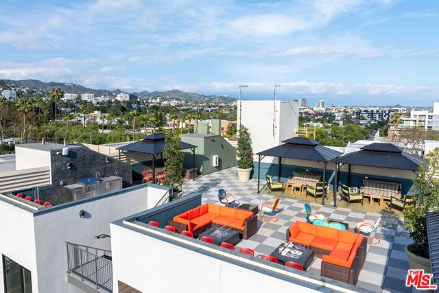 7428 Santa Monica Boulevard 501, West Hollywood, CA 90046