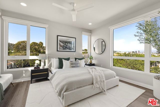 7428 Santa Monica Boulevard 501, West Hollywood, CA 90046