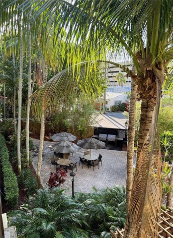 1900 Van Buren St 317B, Hollywood, FL 33020