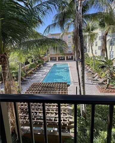 1900 Van Buren St 317B, Hollywood, FL 33020