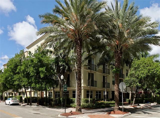 1900 Van Buren St 317B, Hollywood, FL 33020