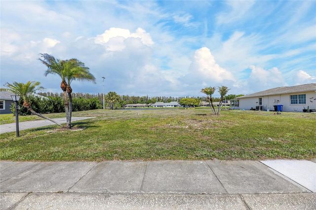 1738 W DEL WEBB BOULEVARD, Sun City Center, FL 33573