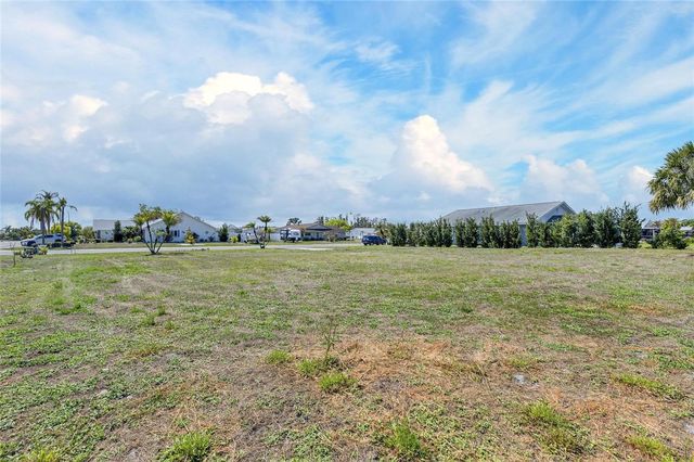 1738 W DEL WEBB BOULEVARD, Sun City Center, FL 33573