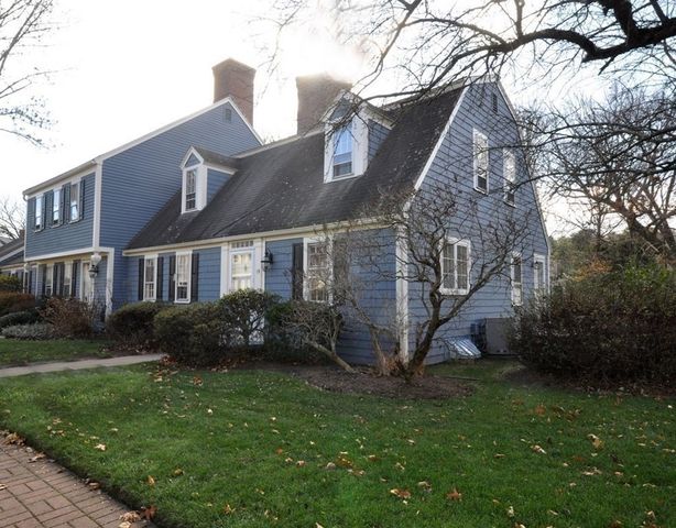 15 Seaborn Place 15, Lexington, MA 02420