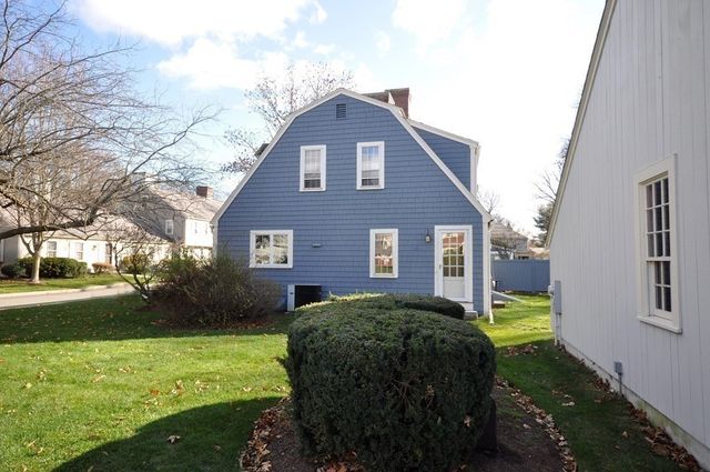 15 Seaborn Place 15, Lexington, MA 02420