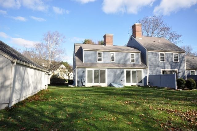 15 Seaborn Place 15, Lexington, MA 02420
