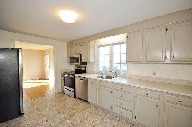 15 Seaborn Place 15, Lexington, MA 02420
