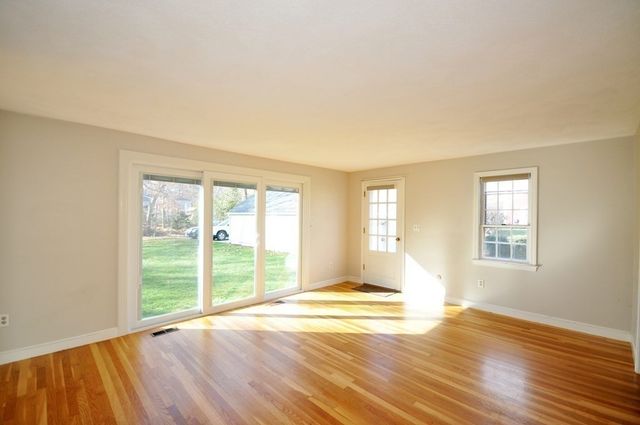15 Seaborn Place 15, Lexington, MA 02420
