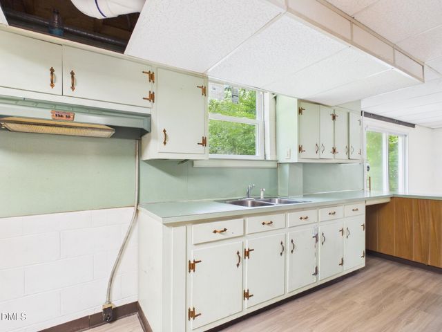 1021 N Mineral Springs Road, Durham, NC 27703