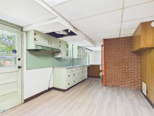 1021 N Mineral Springs Road, Durham, NC 27703