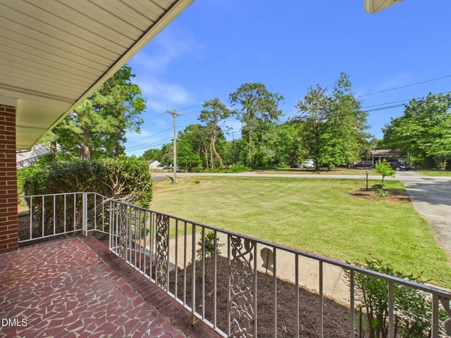 1021 N Mineral Springs Road, Durham, NC 27703