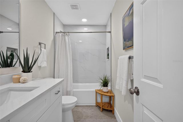 11328 CLAYRIDGE DRIVE, Tampa, FL 33635