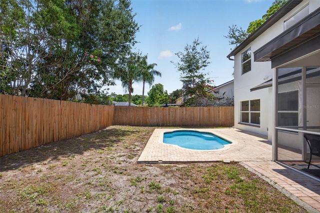 11328 CLAYRIDGE DRIVE, Tampa, FL 33635