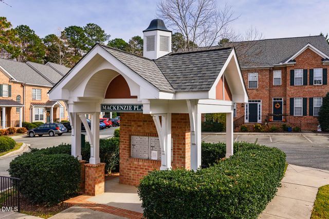 18 Scottish Lane, Durham, NC 27707