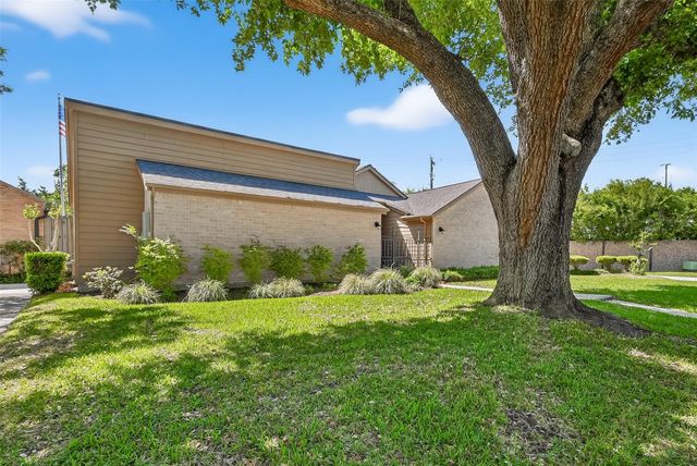 310 Power Court, Sugar Land, TX 77478