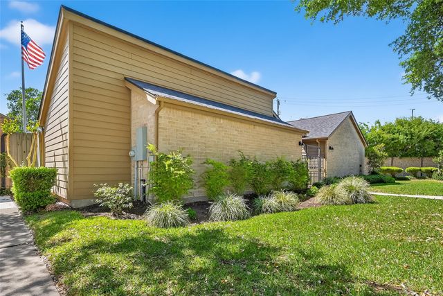 310 Power Court, Sugar Land, TX 77478