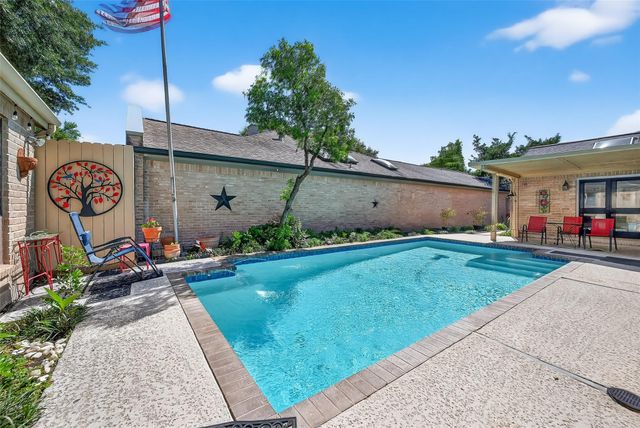 310 Power Court, Sugar Land, TX 77478