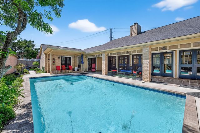 310 Power Court, Sugar Land, TX 77478