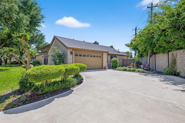 310 Power Court, Sugar Land, TX 77478