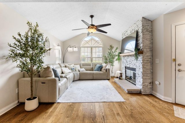 5532 Meadowood Lane, Westerville, OH 43082