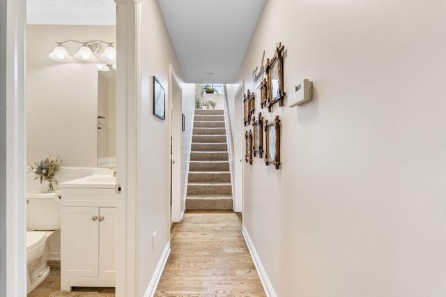 5532 Meadowood Lane, Westerville, OH 43082