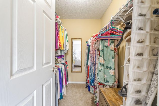 5532 Meadowood Lane, Westerville, OH 43082