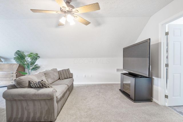 5532 Meadowood Lane, Westerville, OH 43082