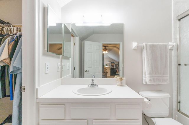 5532 Meadowood Lane, Westerville, OH 43082