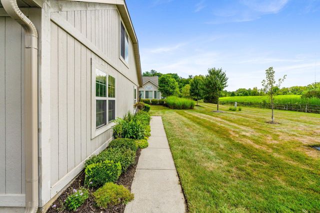 5532 Meadowood Lane, Westerville, OH 43082