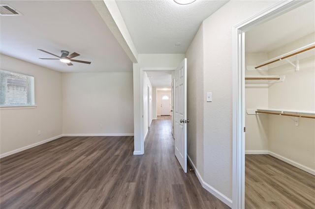2324 N Logan Street, Texas City, TX 77590