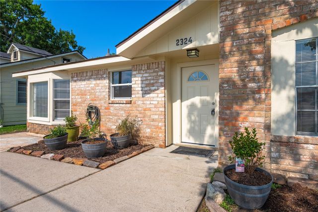 2324 N Logan Street, Texas City, TX 77590