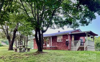 68 Roosevelt Ridge, Canton, NC 28716